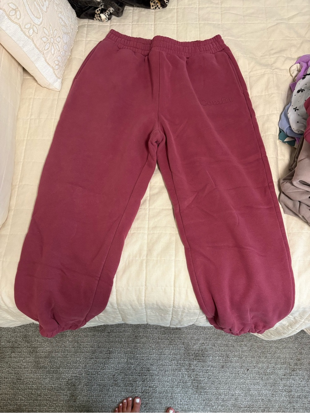 Women's Burgundy Fleece Joggers with Elastic Waist